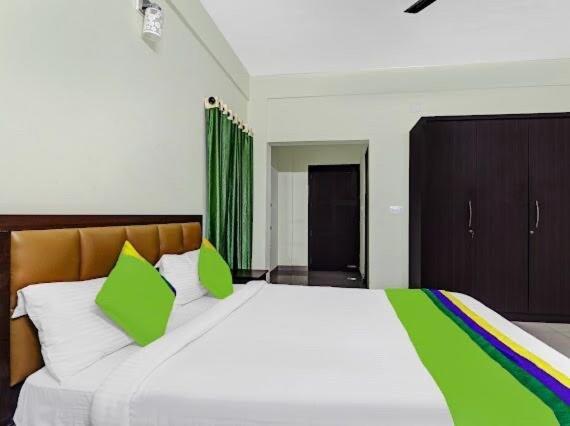 Hotel O Coco Land Chakkarakkal Exteriör bild